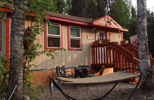 Willow Cabina | Mooseberry Cabin, Willow AK