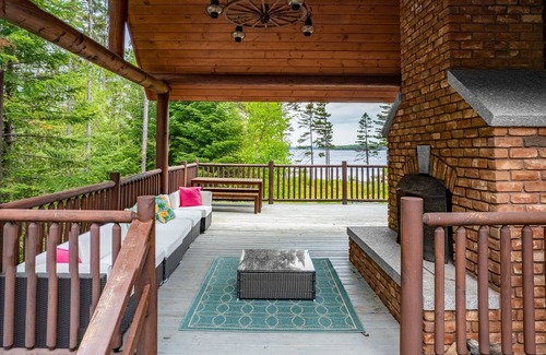 Greenville Chalet De Esquí | Moosehead Lakefront Huge Cabin|Private dock|Pet friendly|Fast WIFI|Private chef