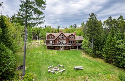 Greenville Chalet De Esquí | Moosehead Lakefront Huge Cabin|Private dock|Pet friendly|Fast WIFI|Private chef