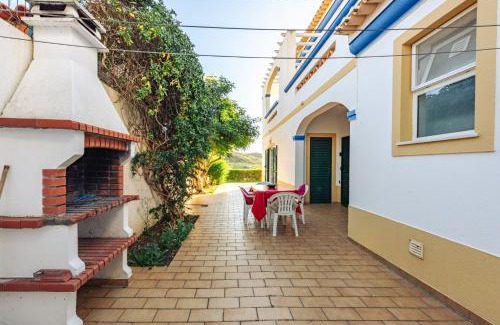 Carrapateira Villa | Moradia T3 Com Terraço Solarengo