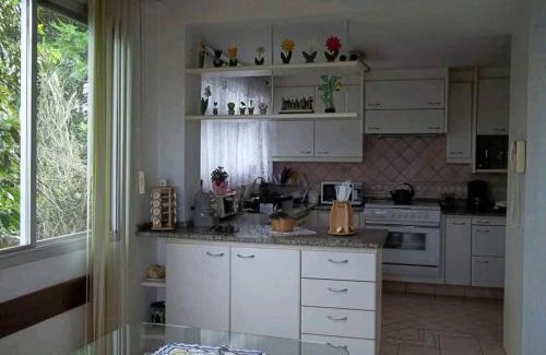 Guabirotuba Casa | Moradias Guabi