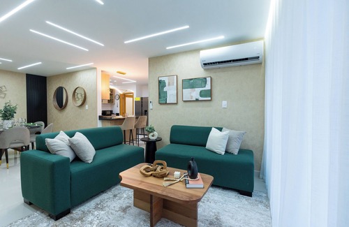 Punal Apartamento | Mordern 3BR! 9fl, King Bed! Sti!,