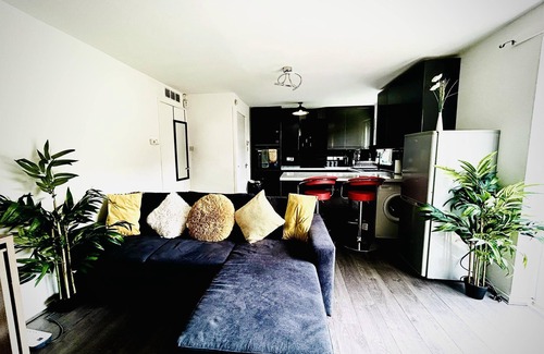Leeds Casa | Mordenised 2 Bedroom House Close to City Centre