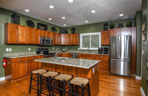 Thayerville Casa | More West Homes