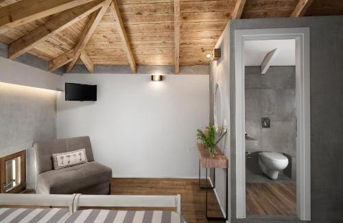 Old Town Hotel | Morfeas Hotel
