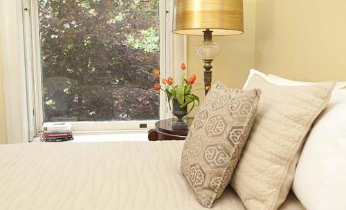 Albany Hotel | Morgan State House Inn