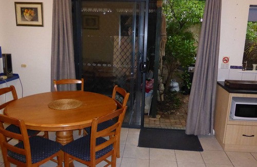 South Fremantle Casa | Casa Funky Freo en una excelente ubicación, estacionamiento en la calle, WiFi gratis y barbacoa