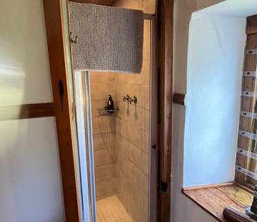 Bathurst Casa | Morley House - Charming 1820 Settlers Cottage