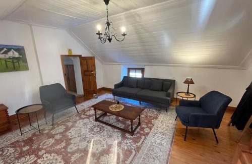 Bathurst Casa | Morley House - Charming 1820 Settlers Cottage