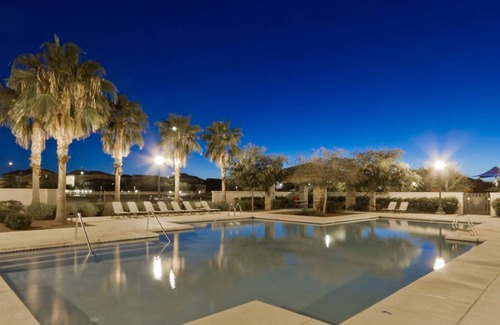 Val Vista Classic Casa | Morning Glory 3 BR by Casago