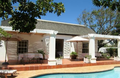 Lakeside Casa | Morningside Cottage