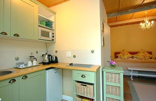Lakeside Casa | Morningside Cottage