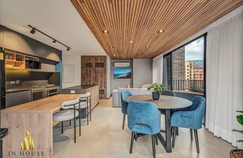 La Florida Apartamento | Morph 1602 - Luxury escape in Poblado/Jacuzzi/AC
