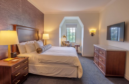 Notre Dame Hotel | Morris Inn