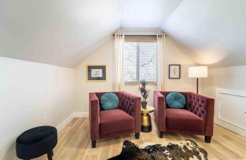 Morrison Casa | Morrison Getaway - 2BR House BBQ Free Parking