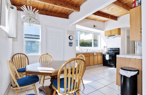 Morro Bay Casa | Morro Bay Beach Cottage