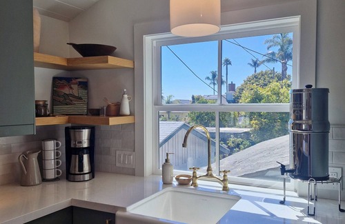 Shell Beach Casa | Morro Surf Loft - 2-bedroom Guesthouse 1 Block From Beach