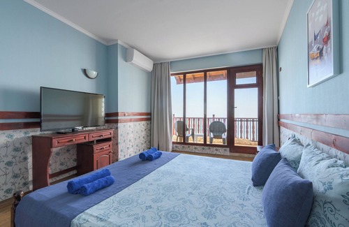 Primorski Hotel | Morski Briag Hotel