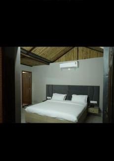 Rawatsar Hotel | Mosaic Hotel & Bar