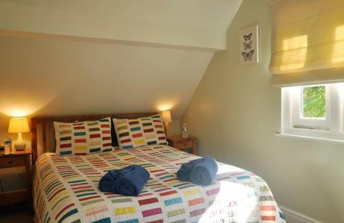 Moseley Casa | Moseley - House - Sleeps 4 - Parking - Garden
