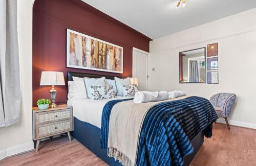 Seisdon Apartamento | Moseley Village - 5 Bedroom House Huge Driveway 6 Beds Perfect for Groups - Near To Edgbaston QE Hospital-Solihull - Birmingham City Centre - Curzon Circus-HS2 Works-Lawley Middleway - By Arz Stays