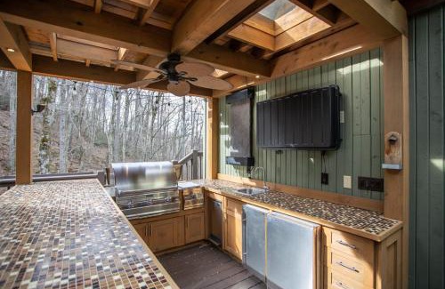 Blowing Rock Casa | Moss End