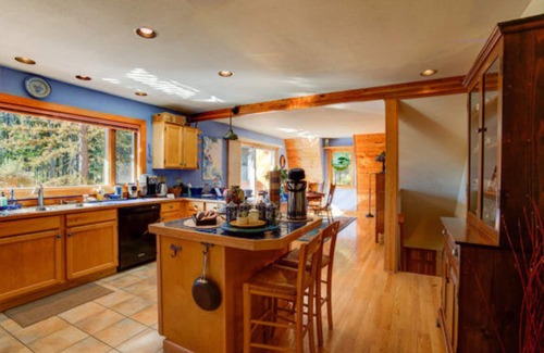 Columbia Falls Cama Y Desayuno | Moss Mountain Inn