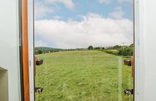 Bromlow Cabaña | Mossy Lodge