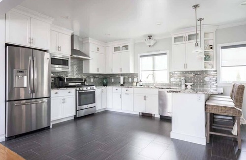 Fifth Ward Casa | Most desirable neighborhood Backyard Patio & Fireplace