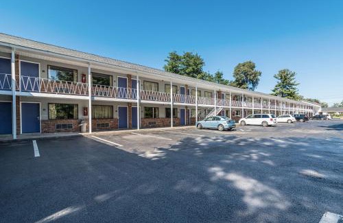 Colonie Hotel | MOTEL 6 - Albany, NY - Airport