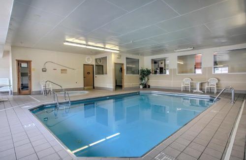Bozeman Hotel | Motel 6-Bozeman, MT
