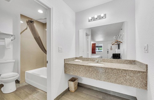 Branson Hotel | Motel 6 Branson, MO