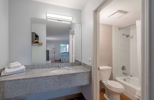 Chandler Hotel | Motel 6 Chandler, AZ