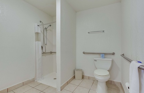 El Paso Hotel | Motel 6 El Paso, TX - West