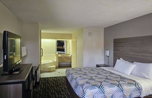 Jackson Hotel | Motel 6 Jackson, MS - Southwest