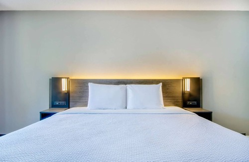 Jeffersonville - Clarksville Hotel | Motel 6 Jeffersonville, In - Louisville