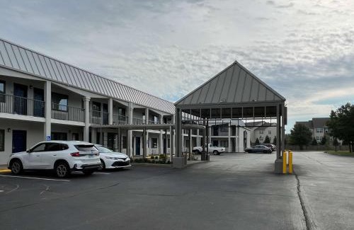 Lafayette Hotel | Motel 6-Lafayette, IN