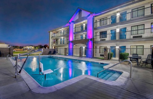Lafayette Hotel | Motel 6-Lafayette, LA