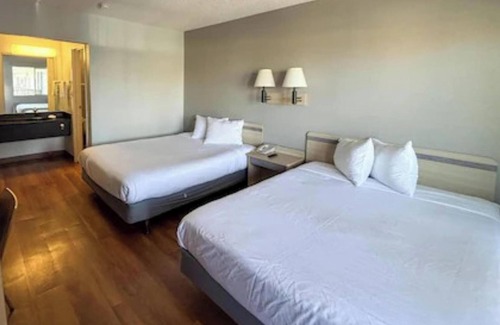 Sunrise Manor Hotel | Motel 6 Las Vegas, NV - Boulder Highway