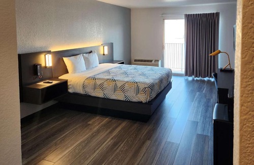 Highlands Hotel | Motel 6-Lincoln, NE - Airport