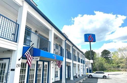 Macon Hotel | Motel 6 Macon, GA I 475
