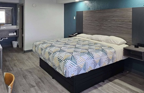 Memphis Hotel | Motel 6 Memphis, TN - Graceland