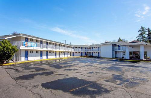 Pendleton Hotel | Motel 6 Pendleton, OR - West