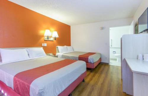 Downtown Phoenix Hotel | Motel 6-Phoenix, AZ - Airport - 24th Street