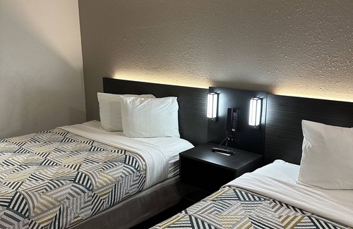 Pooler Hotel | Motel 6 Pooler, GA - Savannah Airport