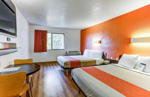 Tigard Hotel | Motel 6 Portland, OR - Tigard West