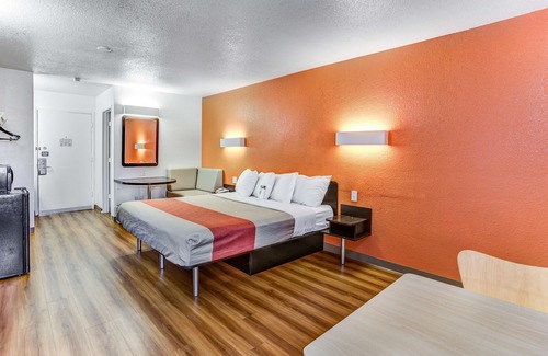 Tigard Hotel | Motel 6 Portland, OR - Tigard West
