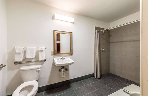 San Antonio Hotel | Motel 6 San Antonio, TX - South WW White Rd