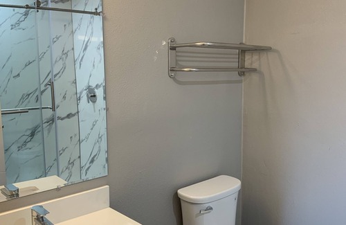 Harborview Hotel | Motel 6 San Diego Airport - Harbor
