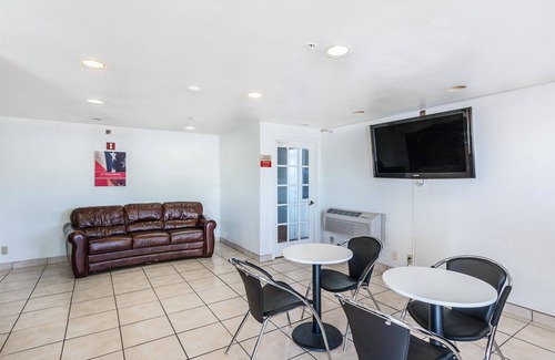 San Marcos Hotel | Motel 6 San Marcos, TX - North